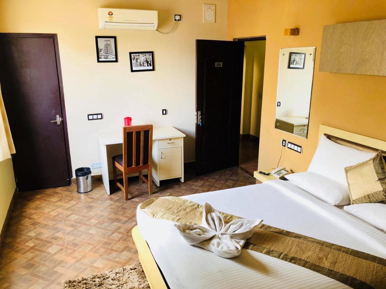 Emerald Suites Koramangala バンガロール エクステリア 写真